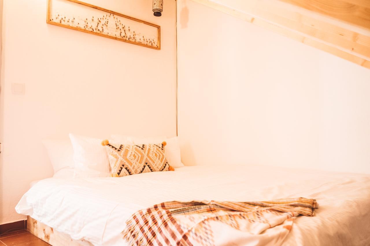 Apartamento By Wot Ericeira Lodge מראה חיצוני תמונה